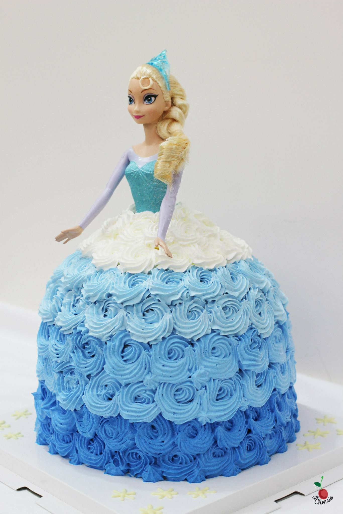 Elsa Birthday Cakes
 Order Elsa Cake line Buy and Send Elsa Cake from Wish A