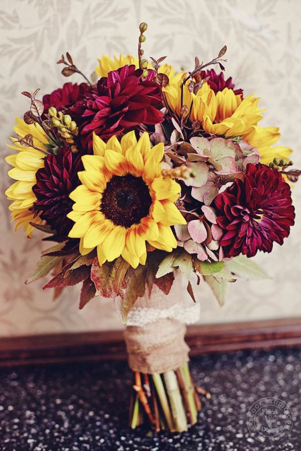 Fall Flowers For Weddings
 10 Ideas for Fall Wedding Flowers That Will Make Your