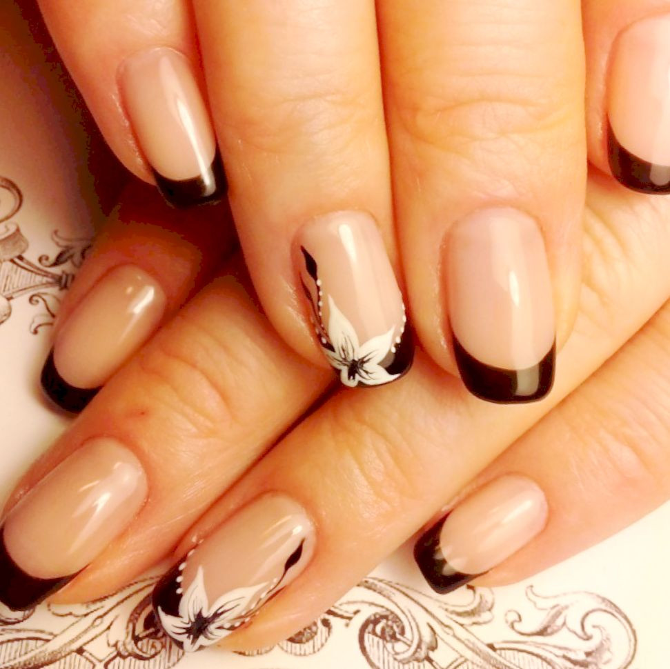 Fall French Nail Designs
 French Tip Fall Nail Designs Amazing Nails design ideas