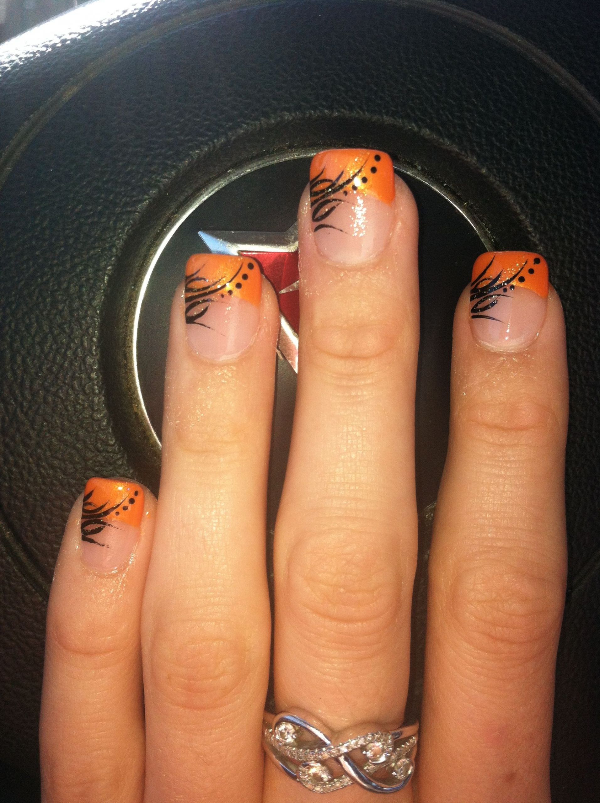 Fall French Tip Nail Designs
 Autumn nail tips