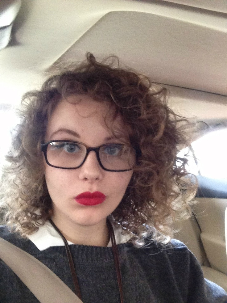 Female Hipster Hairstyles
 Curly hair red lips glasses hipster girl