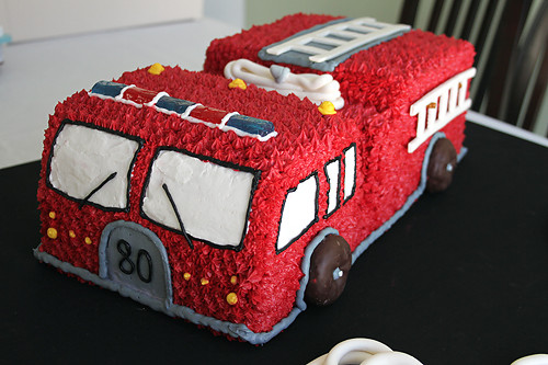 Firetruck Birthday Cake
 Fire Truck Cake & Fire Cupcakes