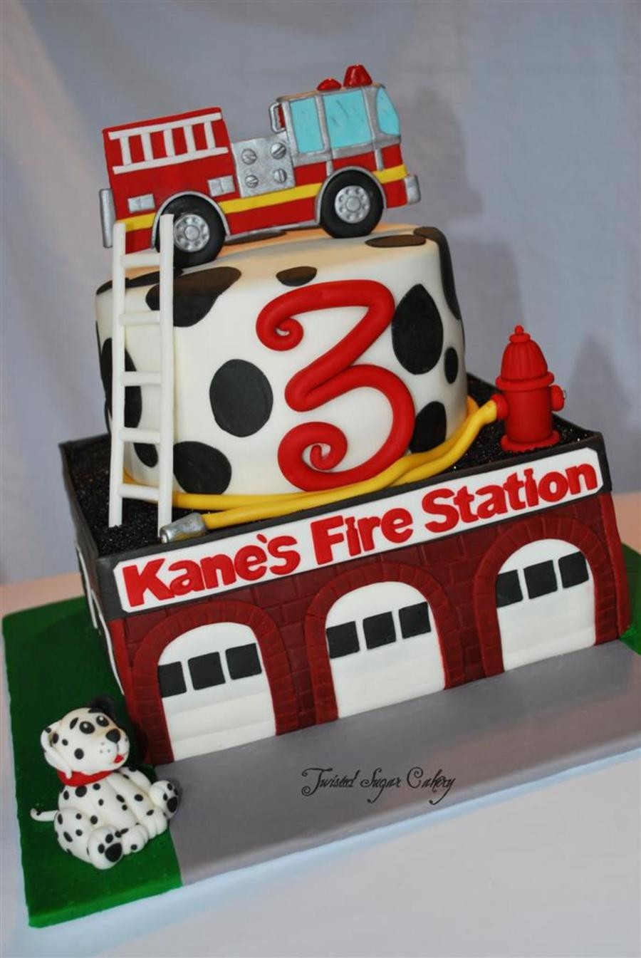 Firetruck Birthday Cake
 Fire Truck Theme Birthday Cake All Decorations Are Fondant