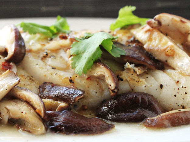 Fish And Mushrooms Recipes
 Pan Seared Fish With Shiitake Mushrooms Recipe