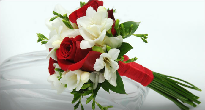 Flowers For Weddings Cost
 How Much Do Wedding Flowers Cost