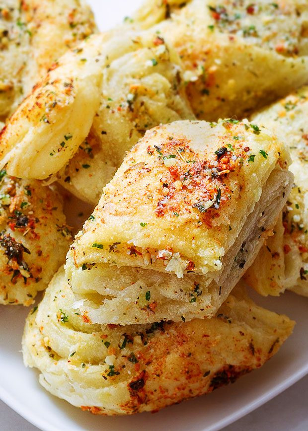 Food Ideas To Bring To A Party
 31 Best Dishes Perfect to Bring to a Potluck Party