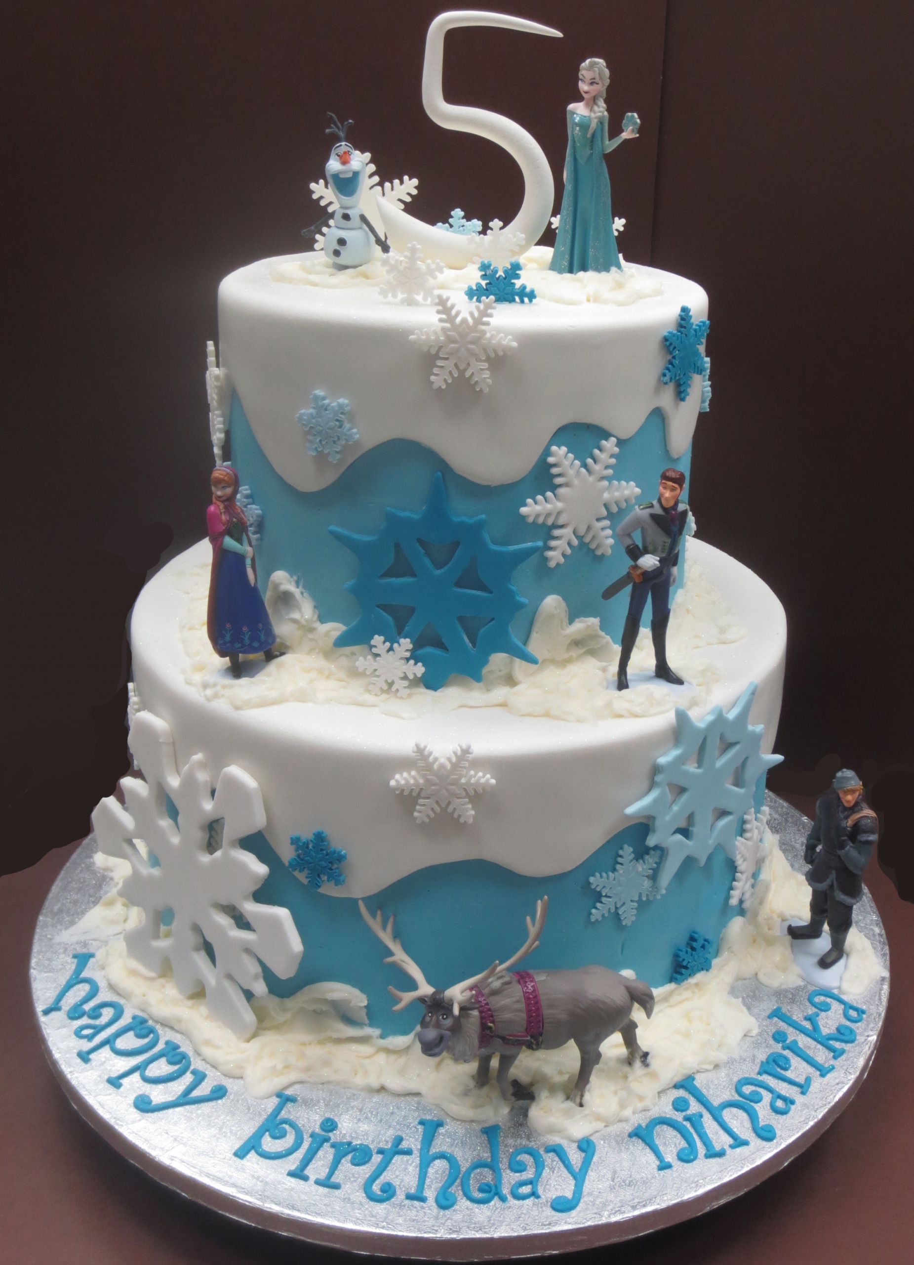 Frozen Themed Birthday Cakes
 August 2014
