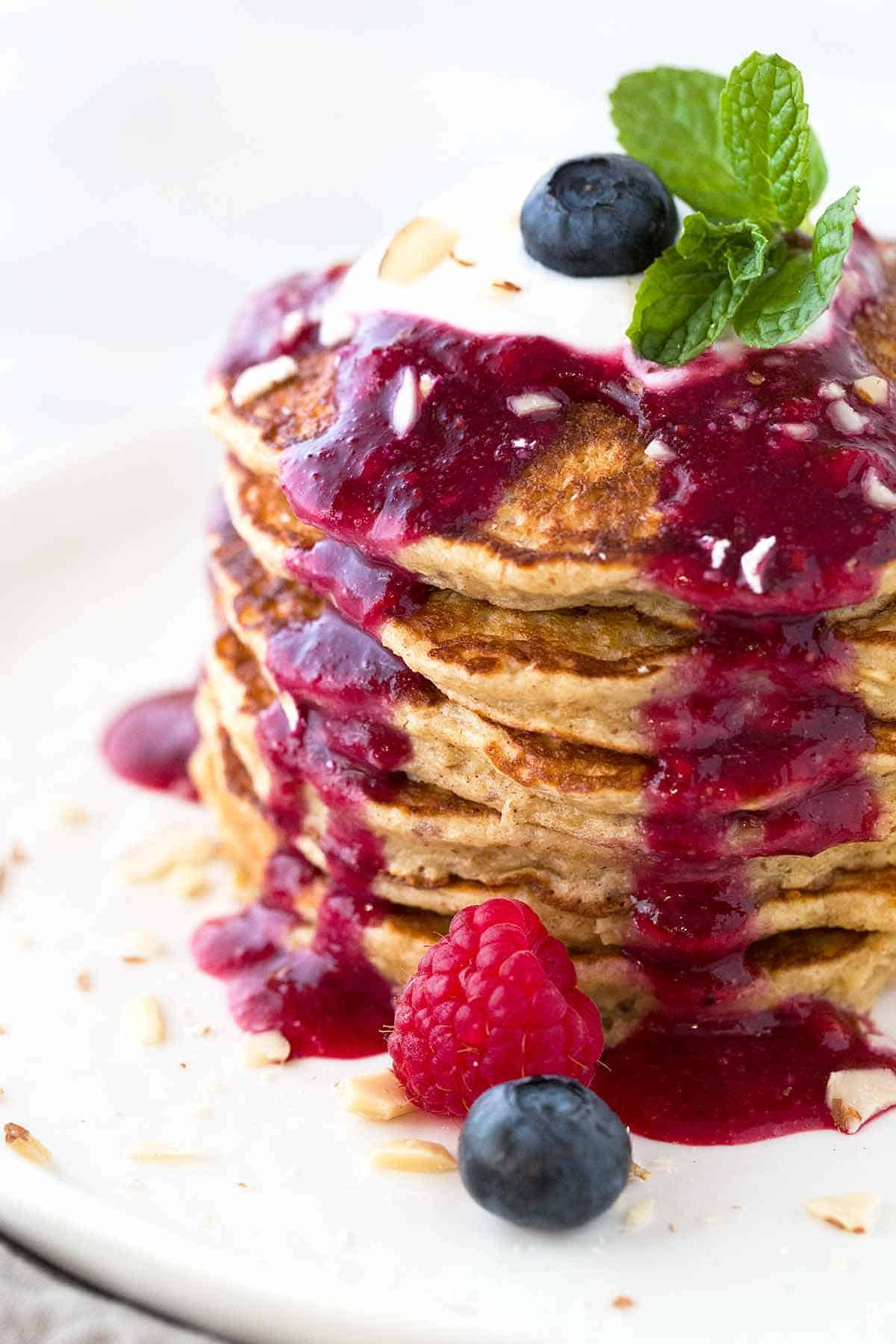 Fruit Topping For Pancakes
 Healthy Oat Pancakes with Berry Sauce