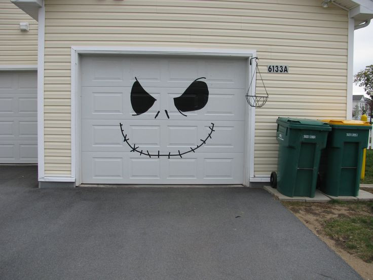 Garage Door Halloween Decorations
 Halloween My garage door Jack the Pumpkin King made