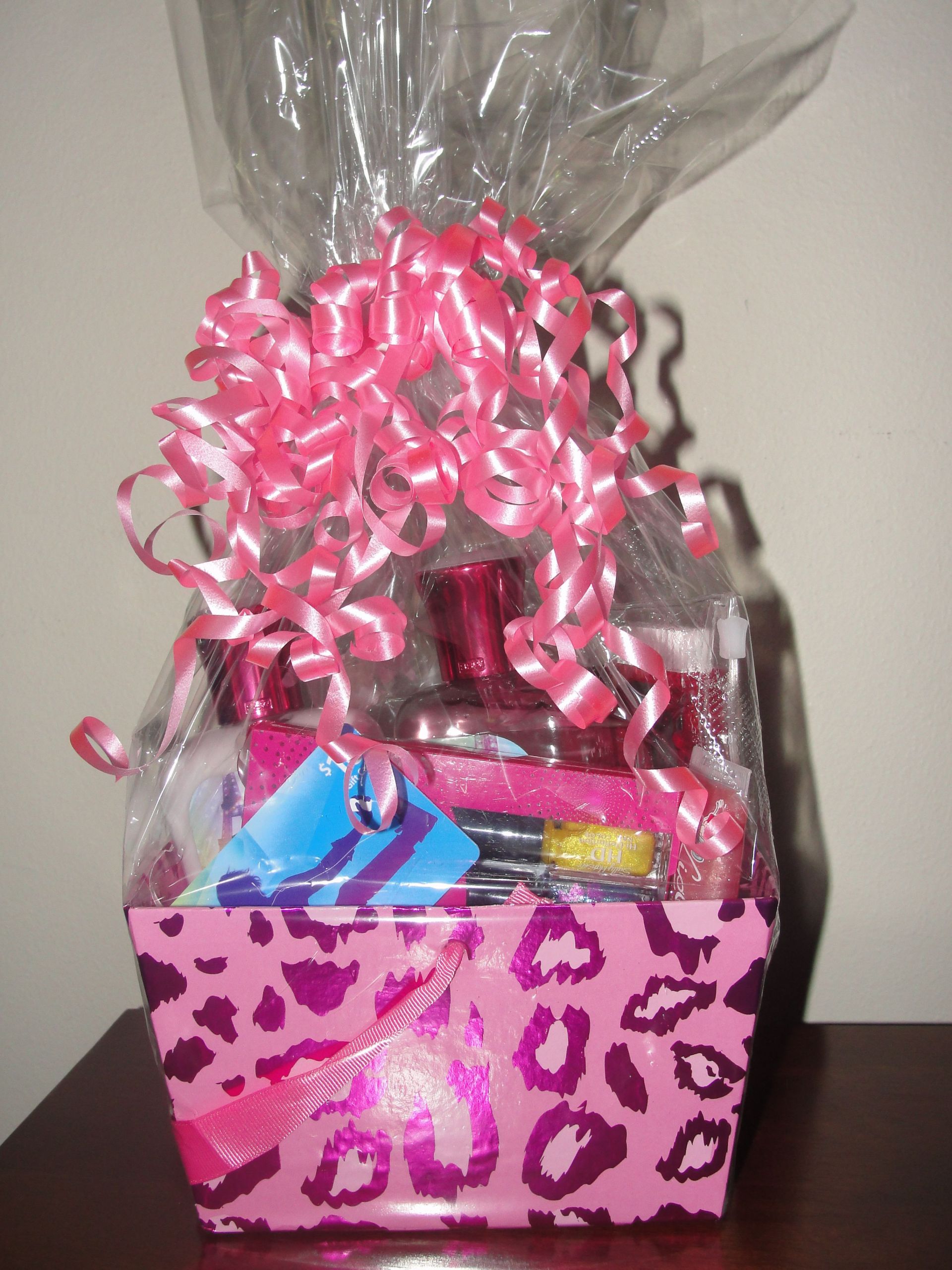 Gift Basket Ideas For Teenage Girls
 Teen Bday t basket iTunes tcard lotion candy