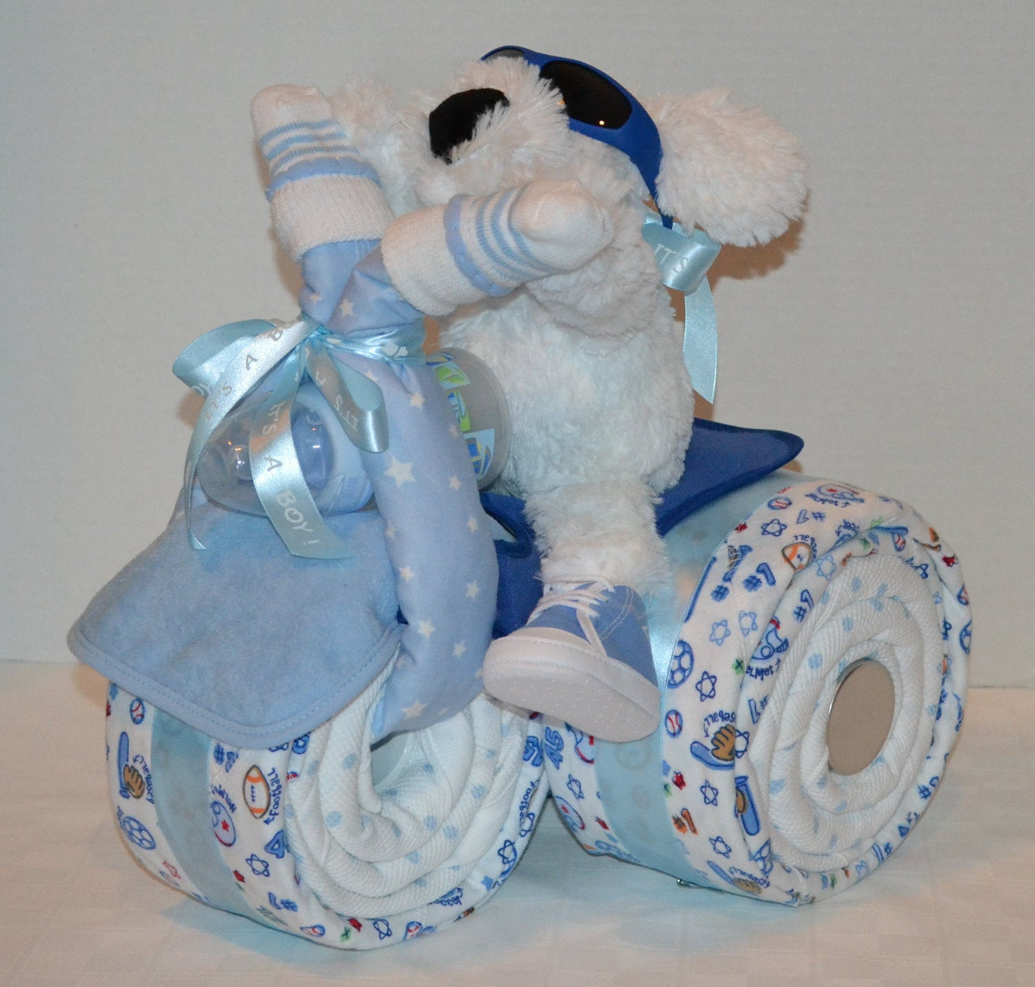 Gift Ideas For A Newborn Baby Boy
 Tricycle Trike Diaper Cake Baby Shower Gift Sports theme