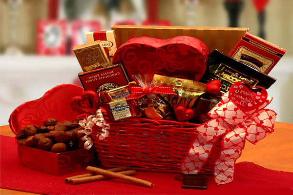 Gift Ideas For Him On Valentines
 7 Special Valentine s Day Gift Ideas for Him