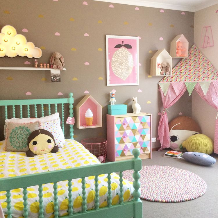Girl Kids Room Ideas
 Love the acqua bed with yellow and the pillow Would look