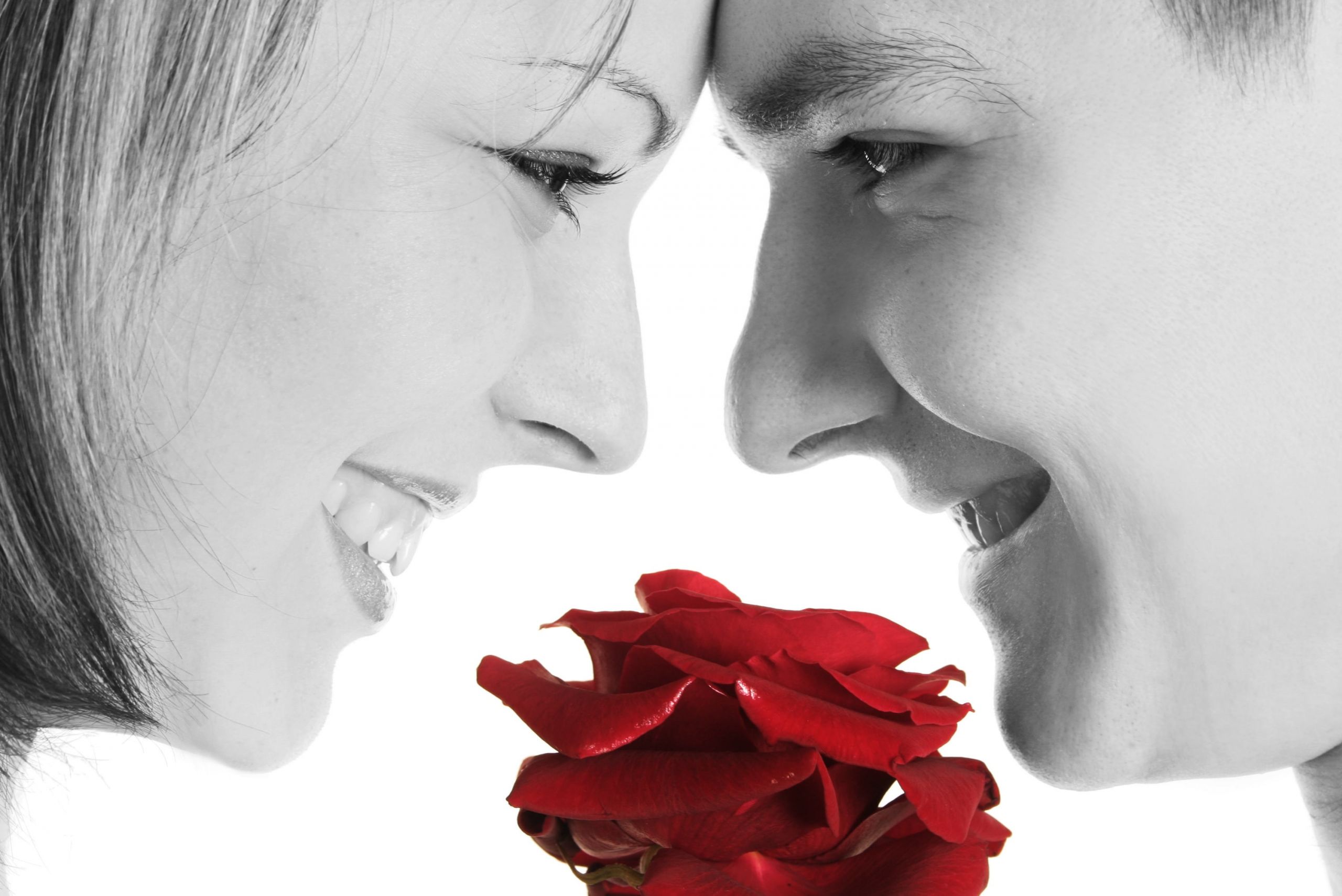 Girlfriend Gift Ideas Romantic
 10 Romantic & Inexpensive Gift Ideas for Your Girlfriend