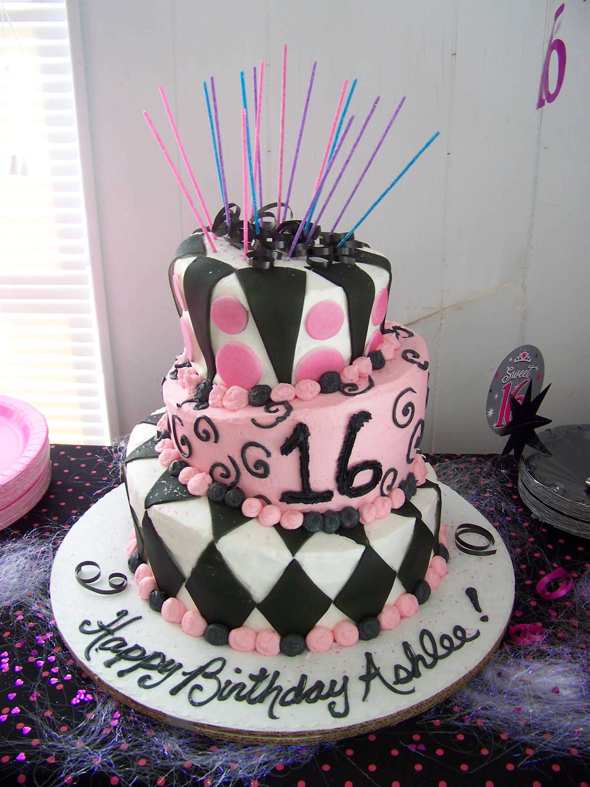 Girls 16 Birthday Gift Ideas
 Ashlee s 16th Birthday Cake cakes