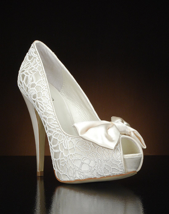 Glass Wedding Shoes
 Wedding Accessories