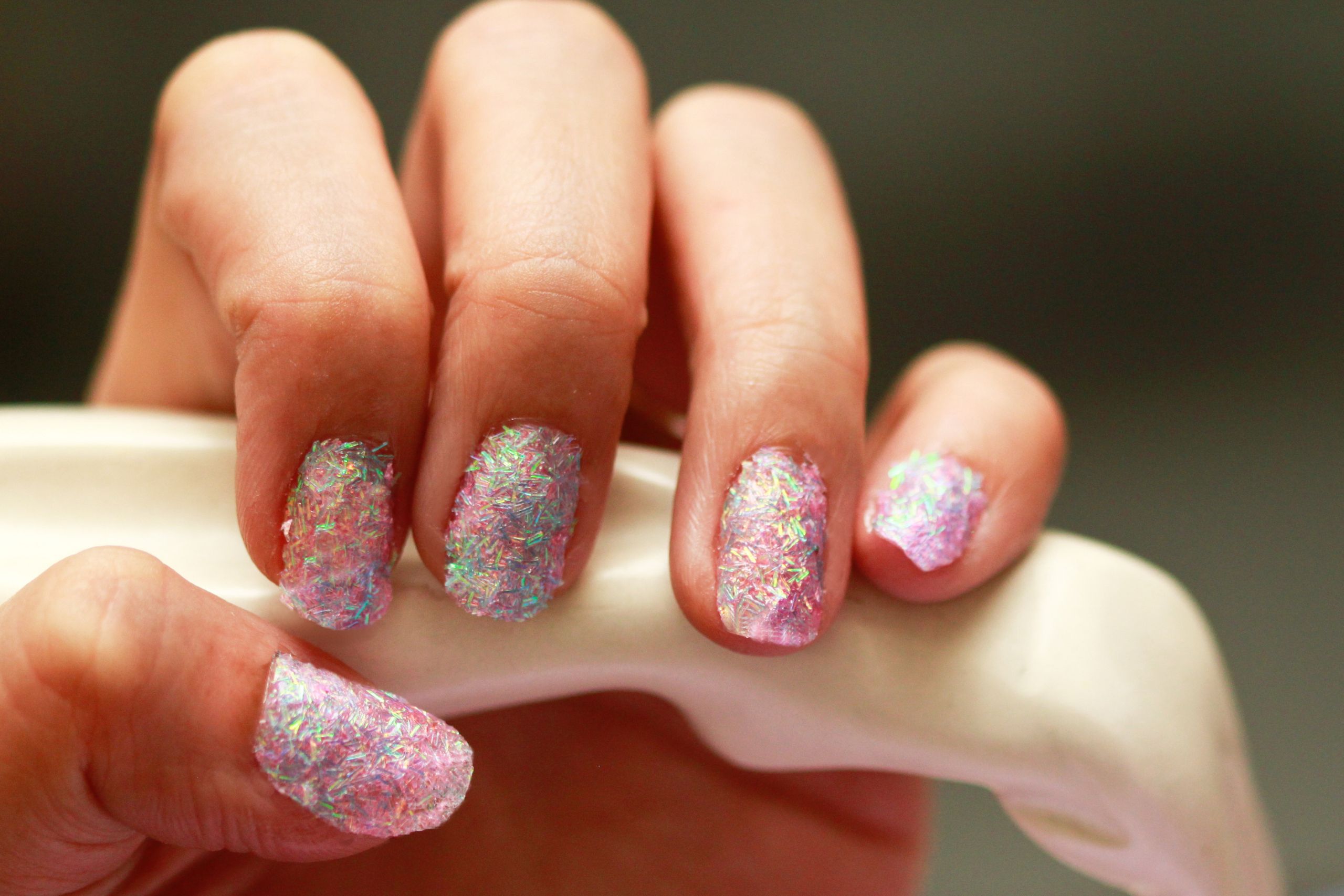 Glitter Fake Nails
 How to Create Fake Nails out of Glitter 13 Steps with