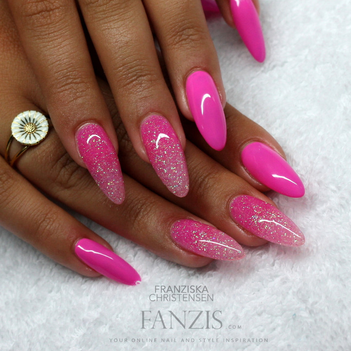 Glitter Pink Nails
 Nail Art Tutorial Pink Glitter Gra nt