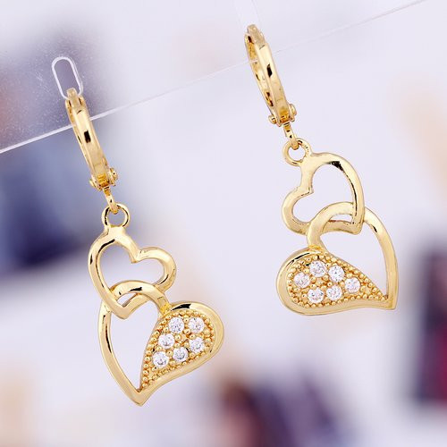 Gold Heart Earrings
 Women Fashion Gold Heart Shape Leverback Earrings Dangle