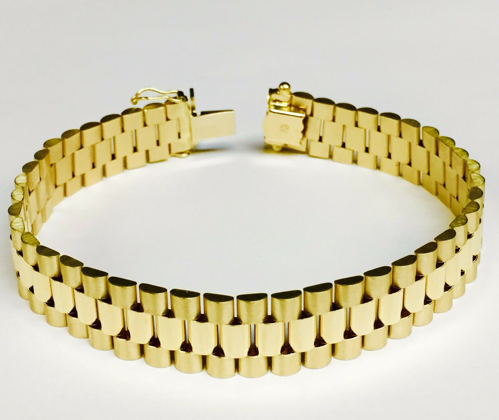 Gold Mens Bracelets
 14kt solid Yellow gold RLX Style Link mens bracelet 7 75