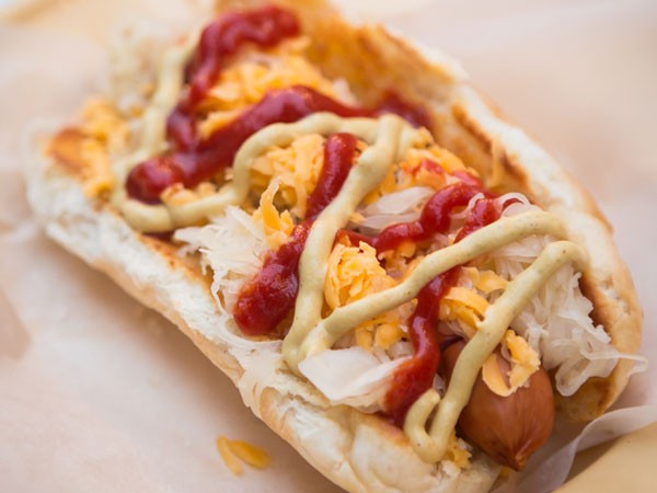 Gourmet Hot Dogs
 Hot diggity SA’s gourmet hot dog list Eat Out