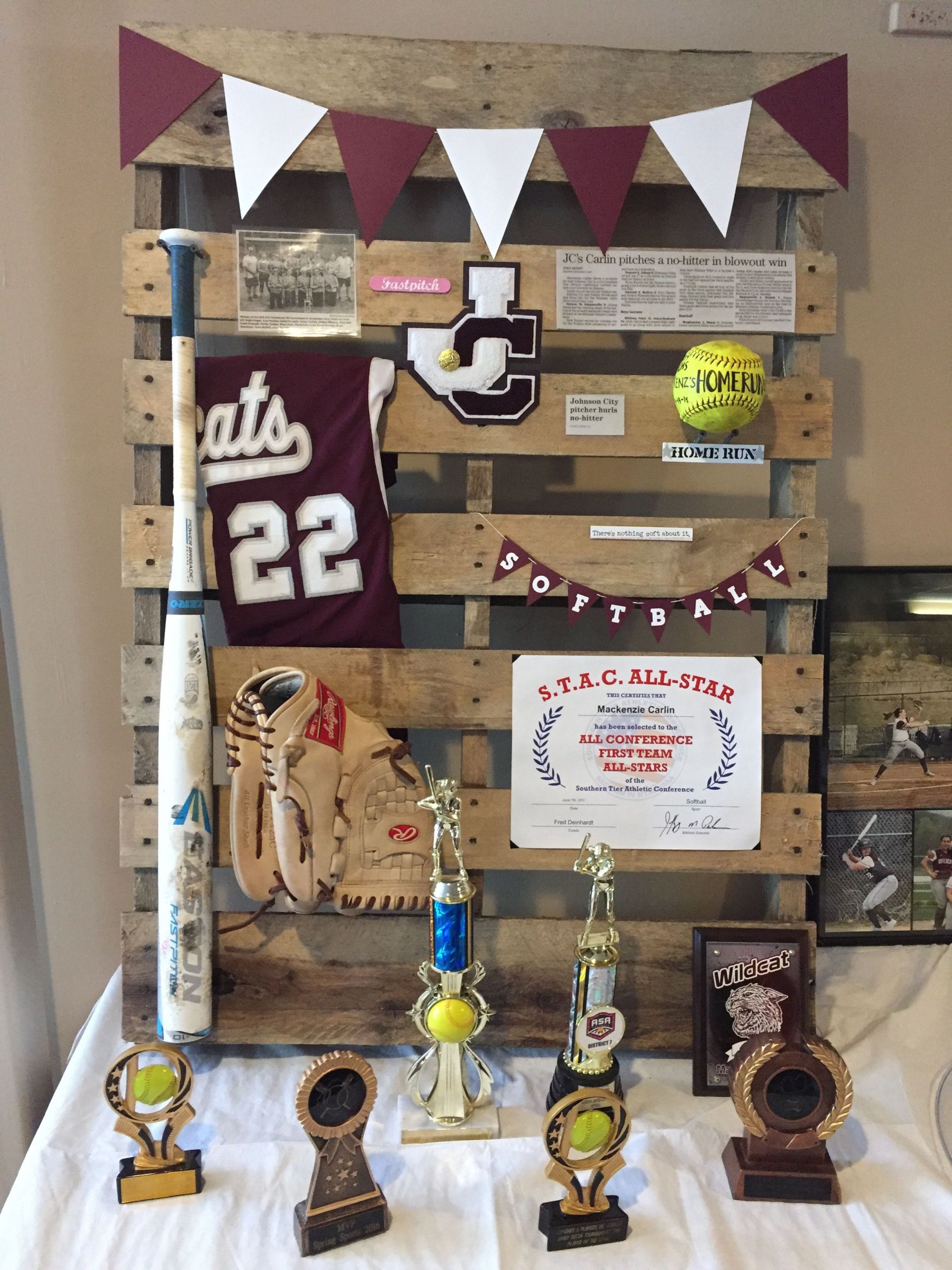 Graduation Party Display Ideas
 Pallet photo gallery collage display decoration for graduation party Softball
