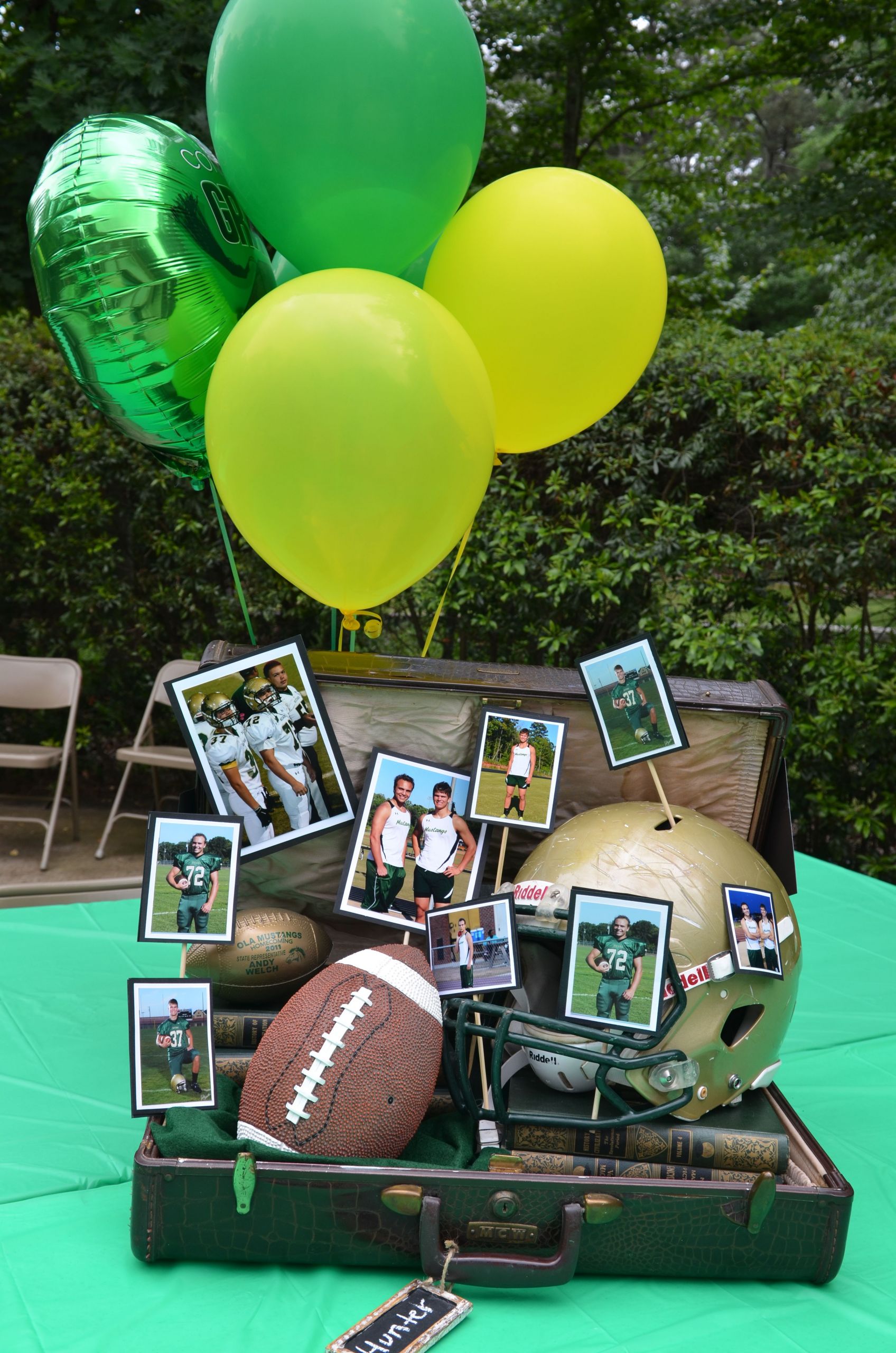 Graduation Party Ideas For Boy And Girl
 Centerpiece for Boys could easily change this up for