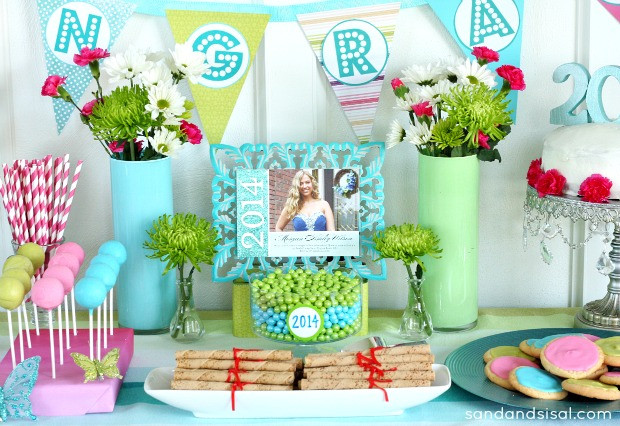 Graduation Party Ideas For Boy And Girl
 Graduation Party Ideas Sand and Sisal