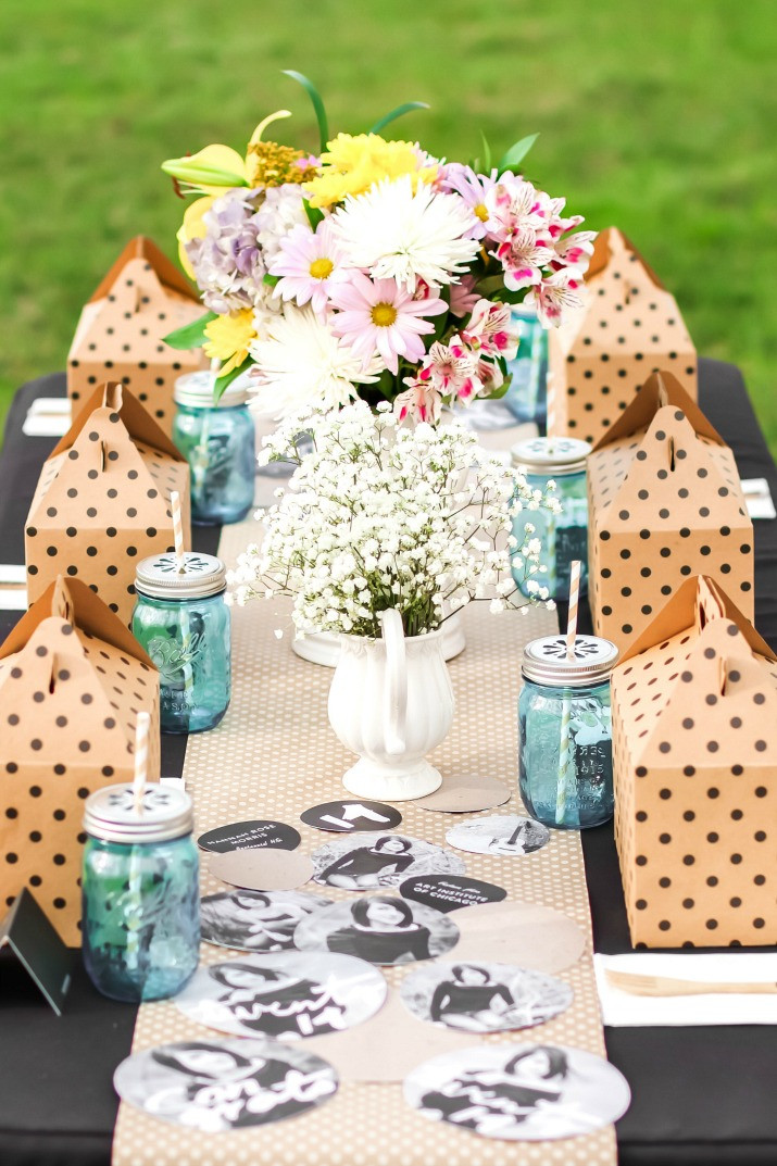 Graduation Party Table Ideas
 Shabby Chic Graduation Party Ideas with Boxed Lunch