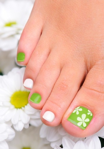 Green Toe Nail Designs
 50 Best Green And White Nail Art Design Ideas For Girls