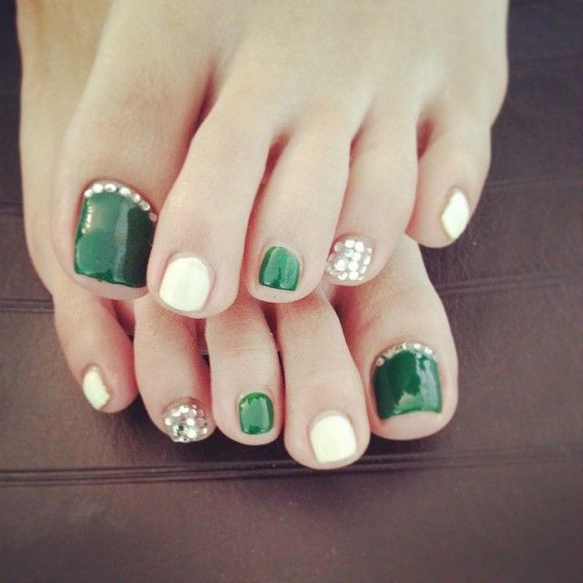 Green Toe Nail Designs
 Green white and silver toes