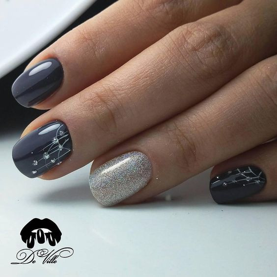 Grey And Glitter Nails
 Grey nails grey glitter Mila s