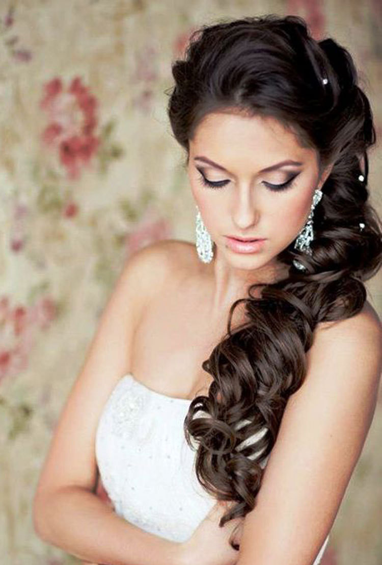 Hairstyle For Long Hair For Wedding
 Wedding Hairstyles For Long Hair s
