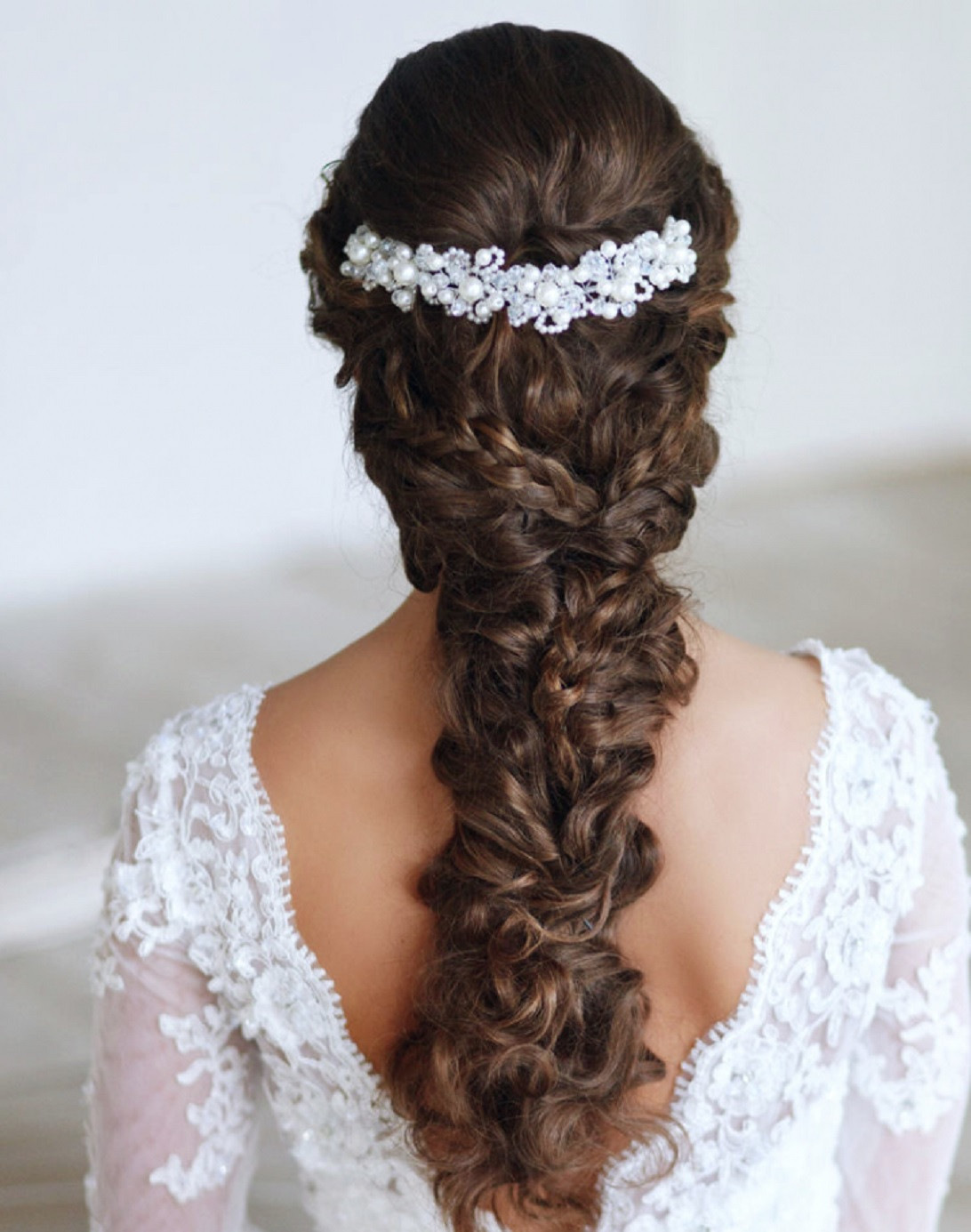 Hairstyles Accessories Weddings
 6 Bridal Hairstyle Tips for Your Big day
