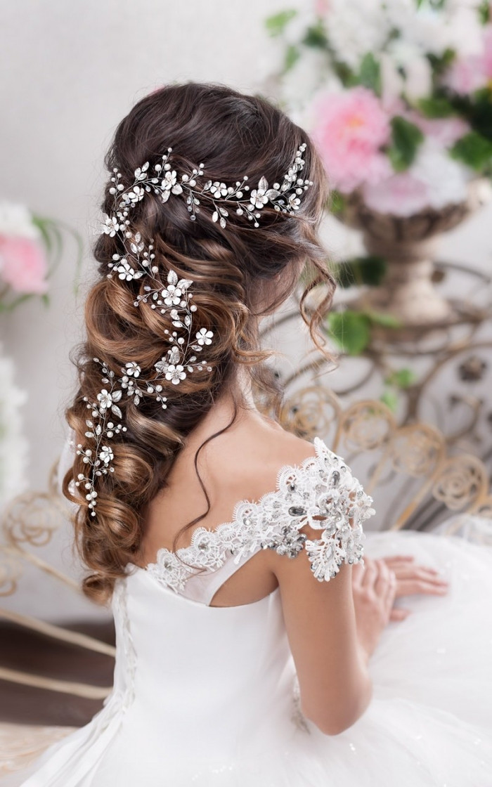 Hairstyles Accessories Weddings
 Dreamy Bridal Hair Vines Beautiful Bridal Hairstyle