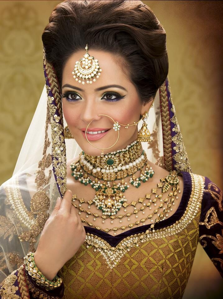Hairstyles For Indian Brides
 17 Romantic Indian bridal hairstyles for a summer glam