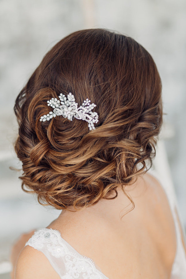 Hairstyles For Weddings Bride
 Floral Fancy Bridal Headpieces Hair Accessories 2019