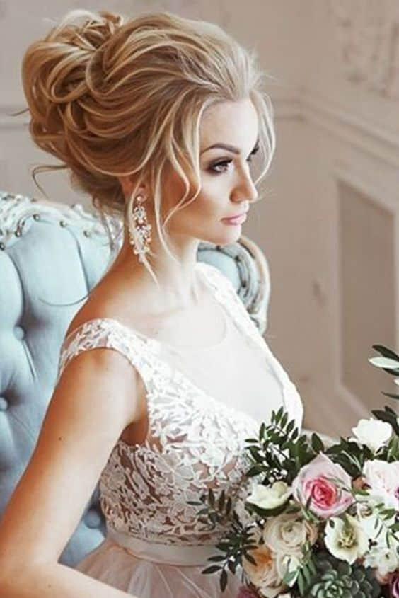 Hairstyles For Weddings Bride
 Enchanting Wedding Hairstyles For All The Brides To Be