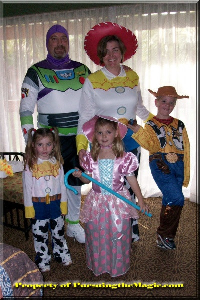 Halloween Costume Ideas For Party
 Family in Costumes for Mickey’s Not So Scary Halloween