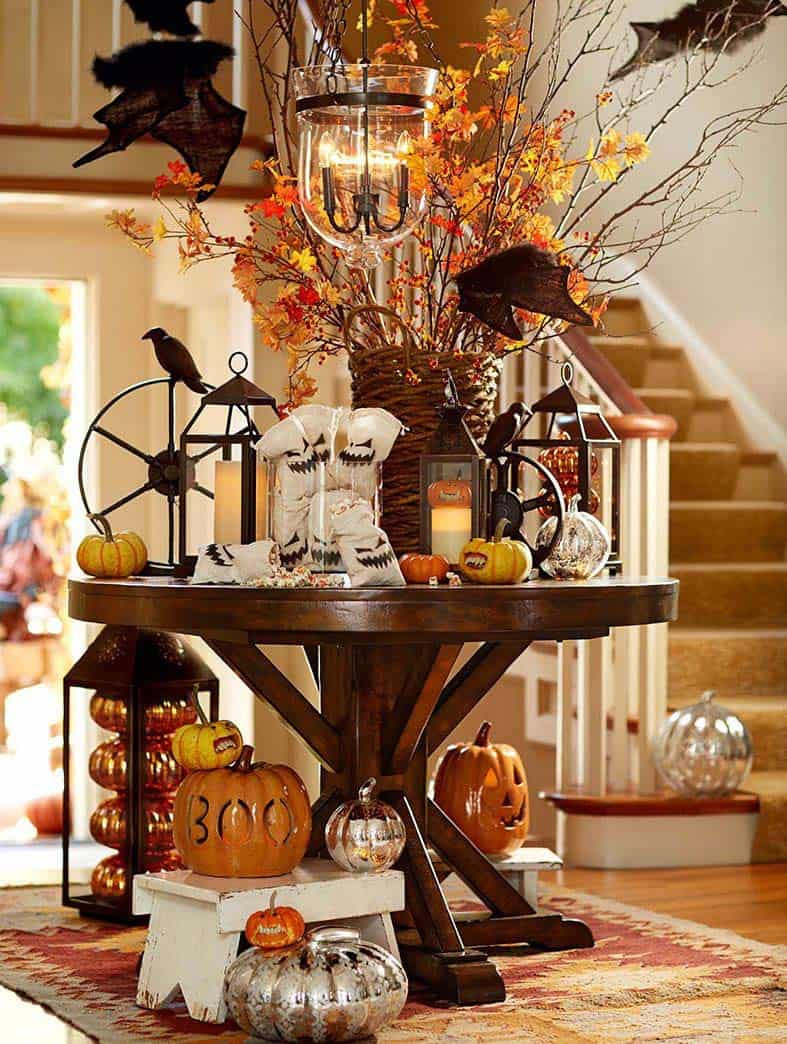 Halloween Table Ware
 25 Ideas To Style Your Console Table With Spooky Halloween
