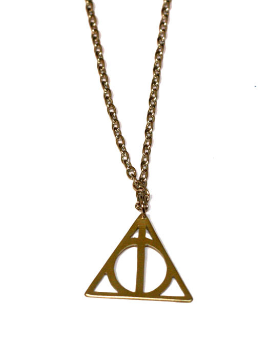 Harry Potter Deathly Hallows Necklace
 Harry Potter Hogwarts Deathly Hallows rare necklace Pendent