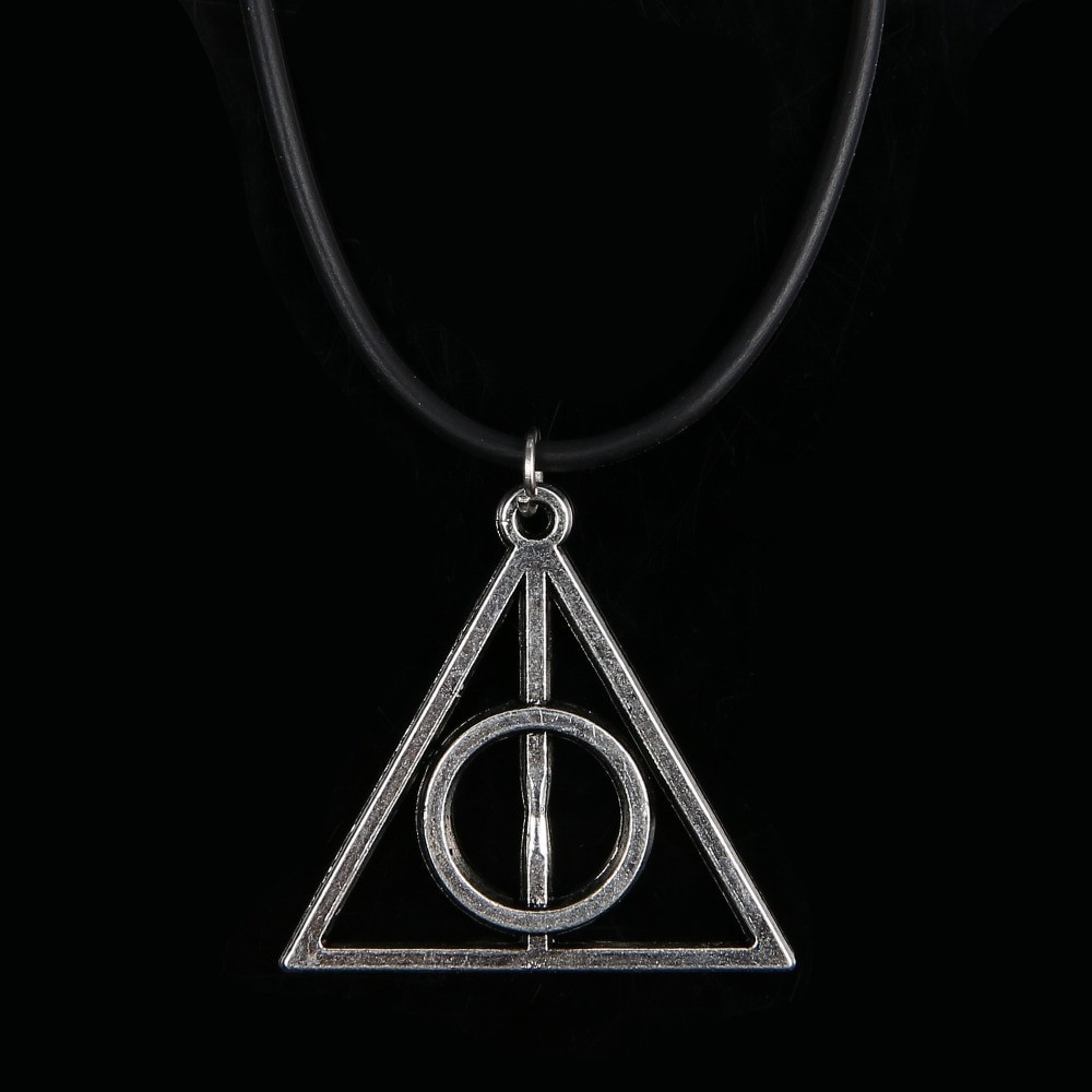 Harry Potter Deathly Hallows Necklace
 ②Harry Potter And The Deathly ღ Ƹ̵̡Ӝ̵̨̄Ʒ ღ Hallows Hallows