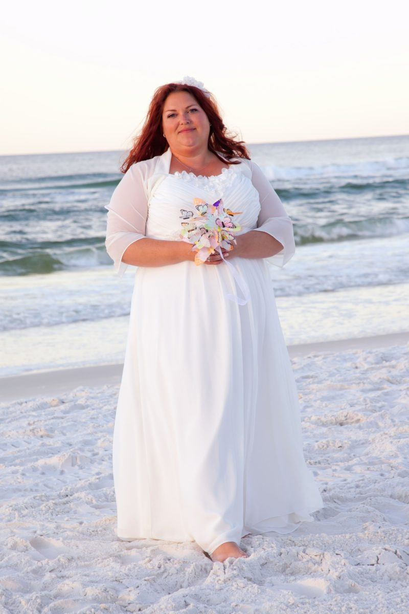 Hawaiian Beach Wedding Dresses
 Hawaiian wedding dresses plus size 2019 bridesmaid