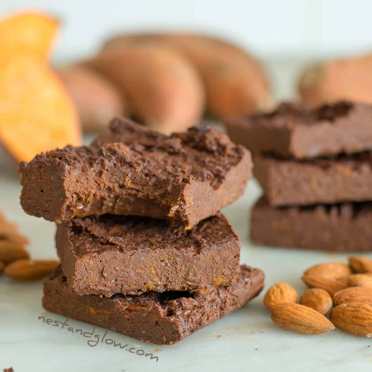 Healthy Chocolate Brownies
 3 Ingre nt Healthy Chocolate Brownies [gluten free vegan]