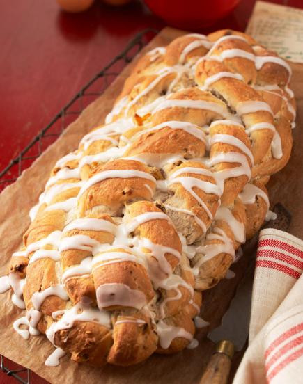 Holiday Bread Receipes
 30 Scrumptious Holiday Breakfast Breads