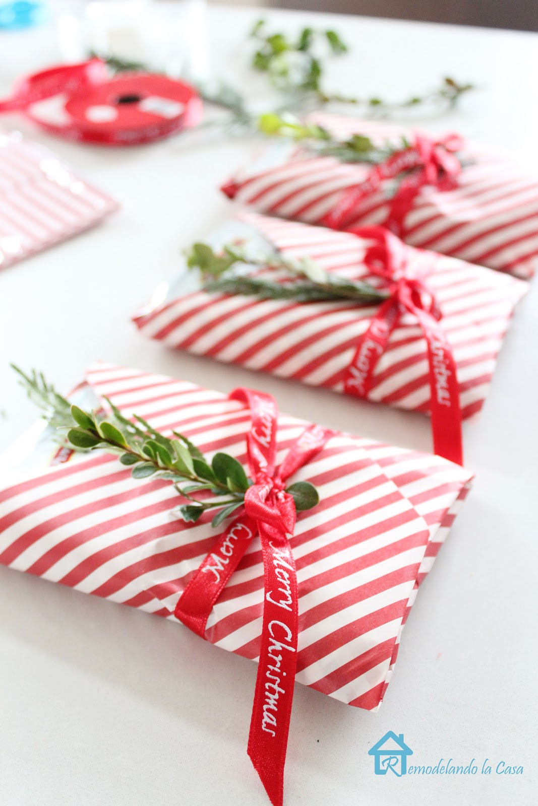 Holiday Gift Wrapping Ideas
 Savvy Southern Style The Top Three
