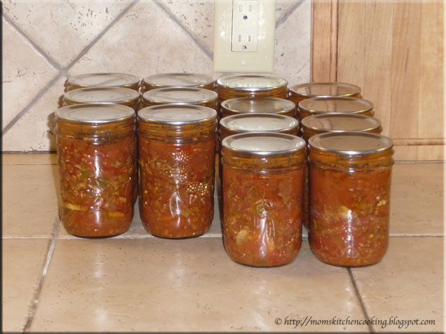 Home Canning Spaghetti Sauce Recipes
 Mom s Cafe Home Cooking Home Canned Spaghetti Sauce with Meat