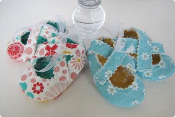 Home Made Baby Gifts
 Homemade Baby Shower Gifts Somewhat Simple