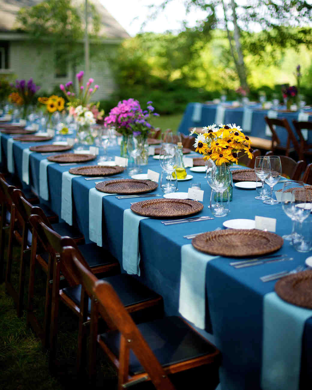 Ideas For An Engagement Party At Home
 How to Throw the Perfect Backyard Engagement Party