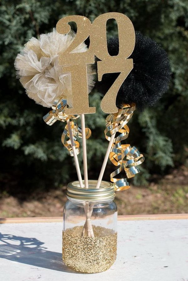 Ideas For Table Centerpieces For Graduation Party
 Graduation Party Decoration Ideas